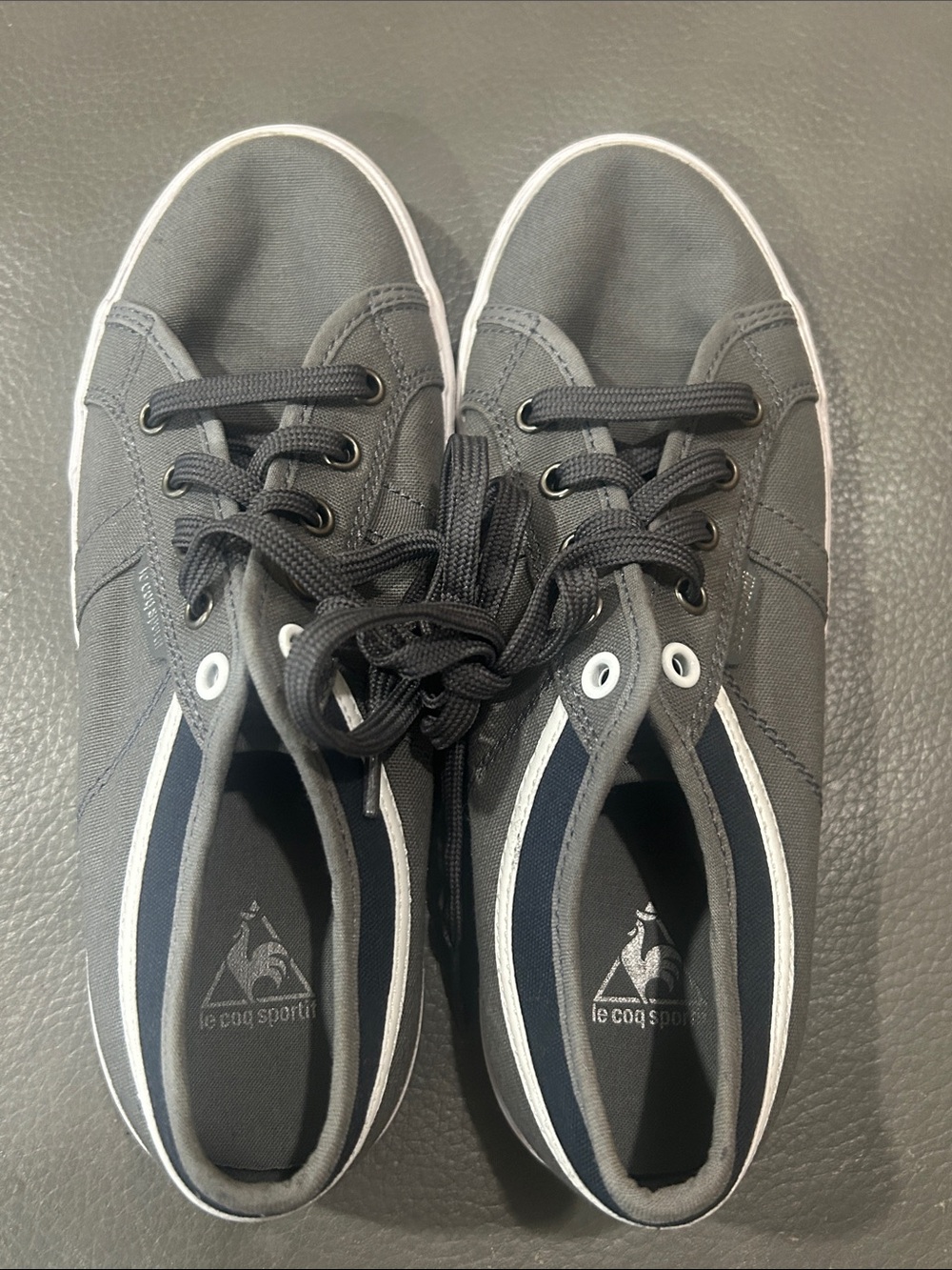 Le Coq Sportif grey and white canvas sneakers sz 2.5
